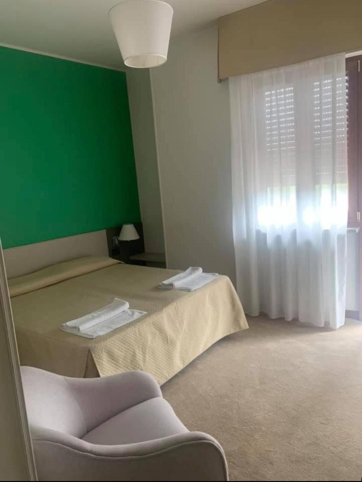 Hotel Lido Viverone Kültér fotó