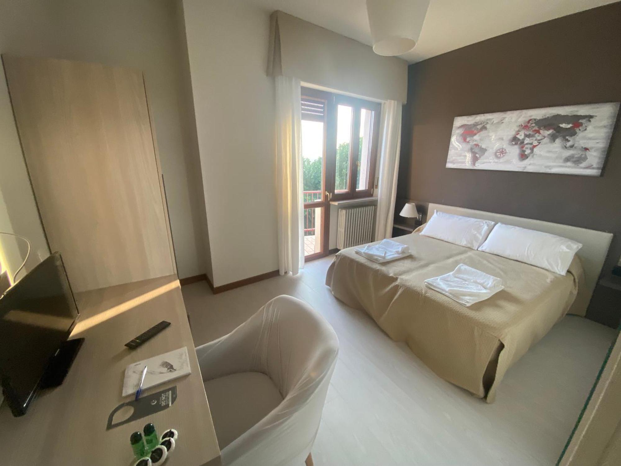 Hotel Lido Viverone Kültér fotó